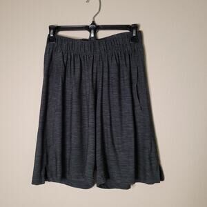 Legend Gray Wide Leg Lounge Shorts - Comfy & Stylish! size small
